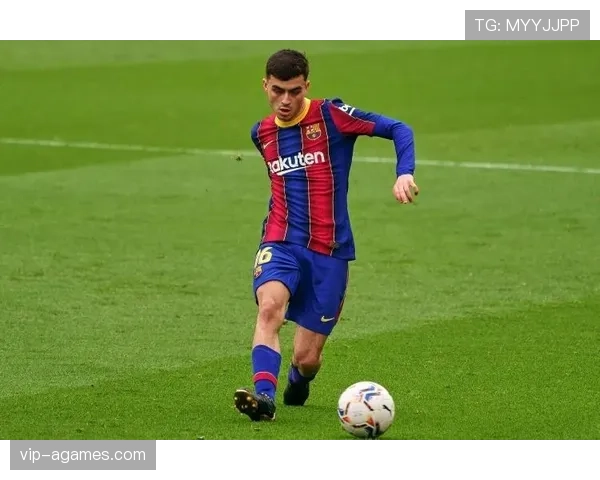 佩德里与哈维：体系核心的继承、差距及战术角色解析