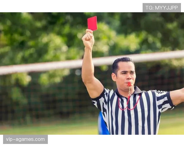 解析危险动作判罚标准：何时裁判才会吹哨？