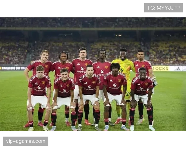 曼联红魔风暴席卷：新帅战术引爆内部冲突，争冠之路迷雾重重，关键球员依赖症成致命弱点！